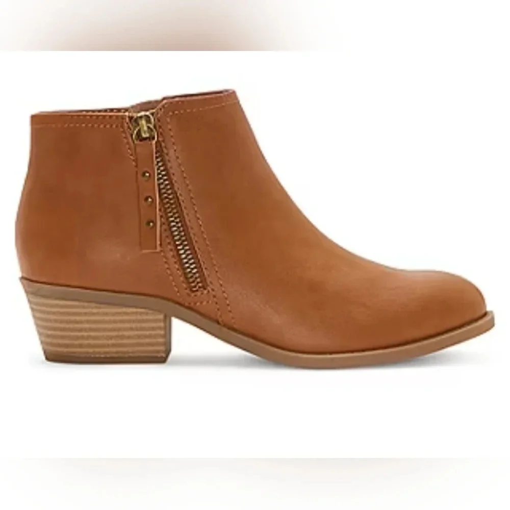 Arizona Jeans Co Camino Cognac Stacked Heel Booties Womens 11M
